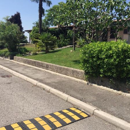 Casa Laura Garda Lago بوتسولينغو المظهر الخارجي الصورة