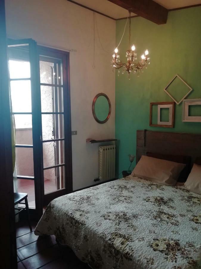 Casa Laura Garda Lago بوتسولينغو المظهر الخارجي الصورة